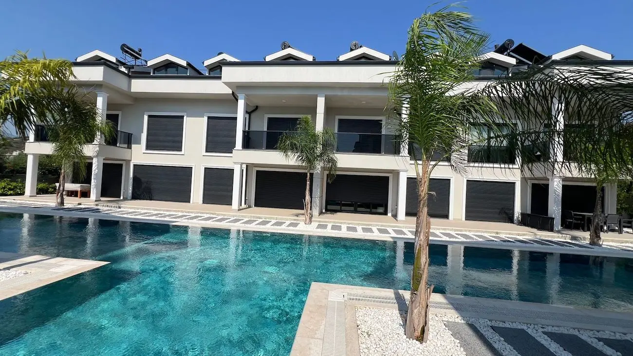 Property in Calis
